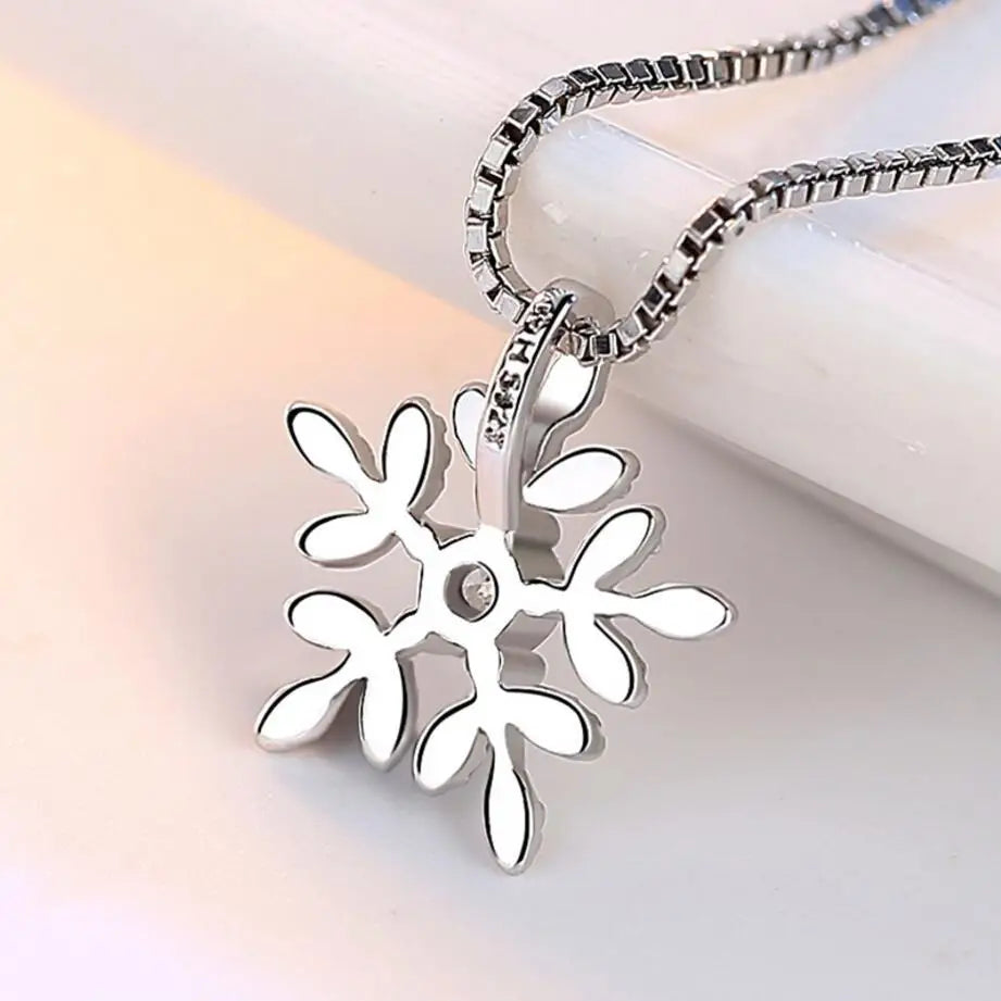 925 Sterling Silver Necklace CZ Zirconia Snowflake Pendant Neckace For Women Gift 45cm Chain choker collares kolye S-N142