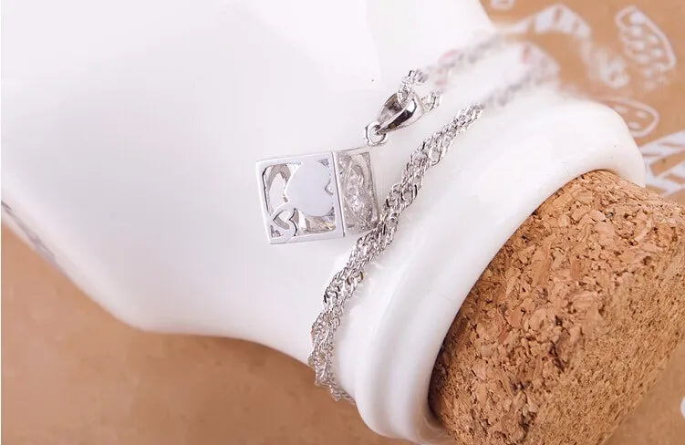 925 Sterling Sliver Love Heart Zirconia Hollow Magic Cube Pendant Necklace For Women 45cm Link Chain S-N93