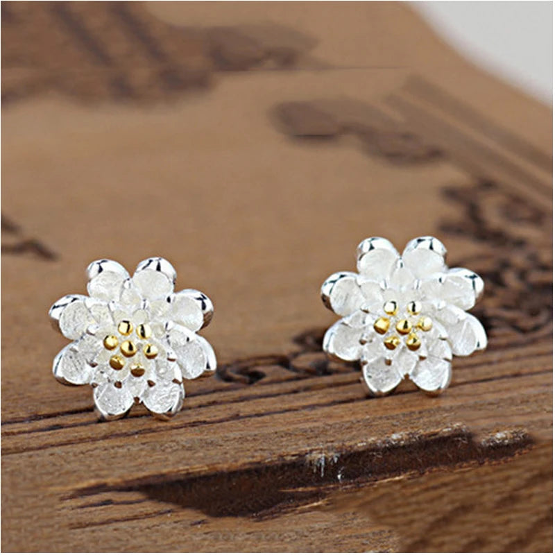 Wholesale Jewelry Sweet Elegant Fashion For Woman Wedding Gift Small Fresh Lotus 925 Sterling Silver Stud Earrings Ys294
