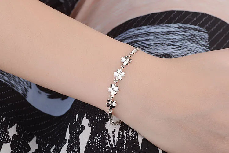 New Fashion 925 Sterling Silver Bracelet For Women Party Luxury Crystal Sweet Love Heart Four Leaves Clover Bangles Fine Jewelry