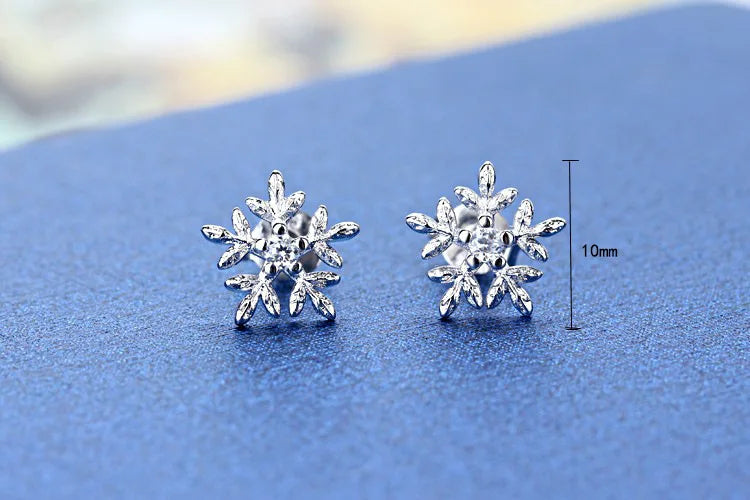 Real 925 silver needle White Snowflake Stud Earrings Cubic Zirconia Jewelry For Women Fashion Sterling Silver Earrings