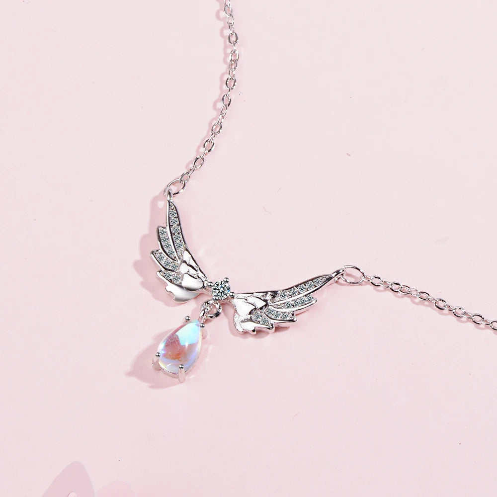 Fashion Exquisite Temperament 925 Sterling Silver Jewelry Moonstone Crystal Angel Wings Clavicle Chain Pendant Necklaces